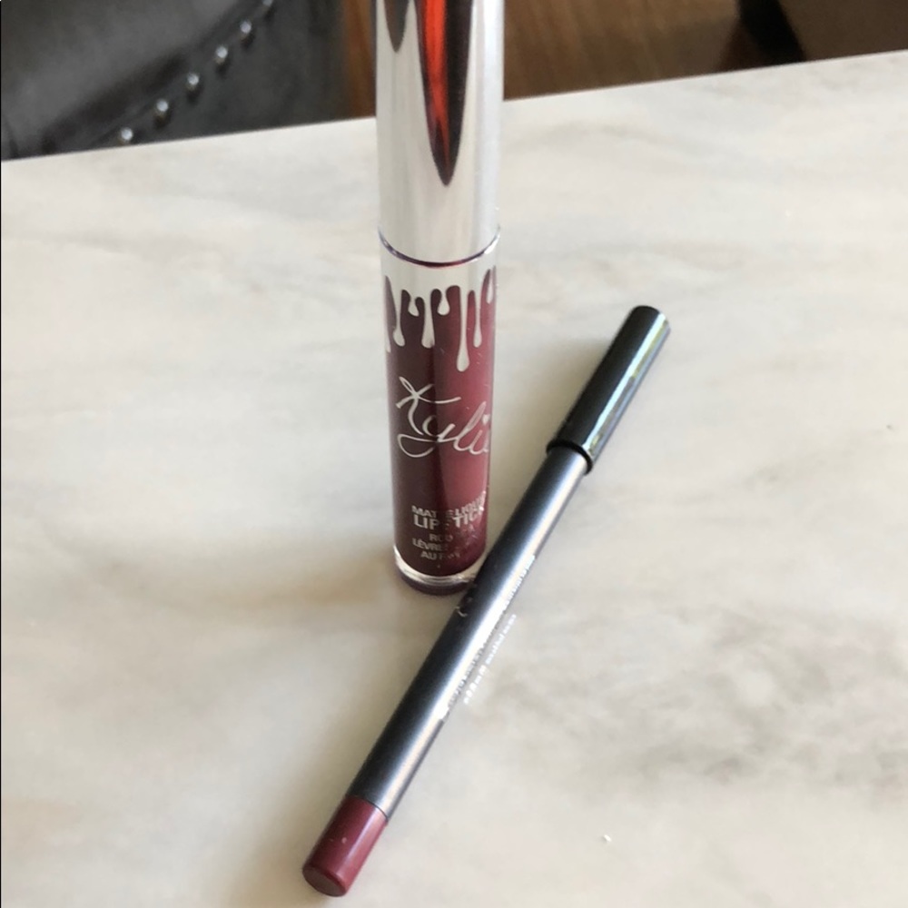 Kylie Jenner lip kit vixen